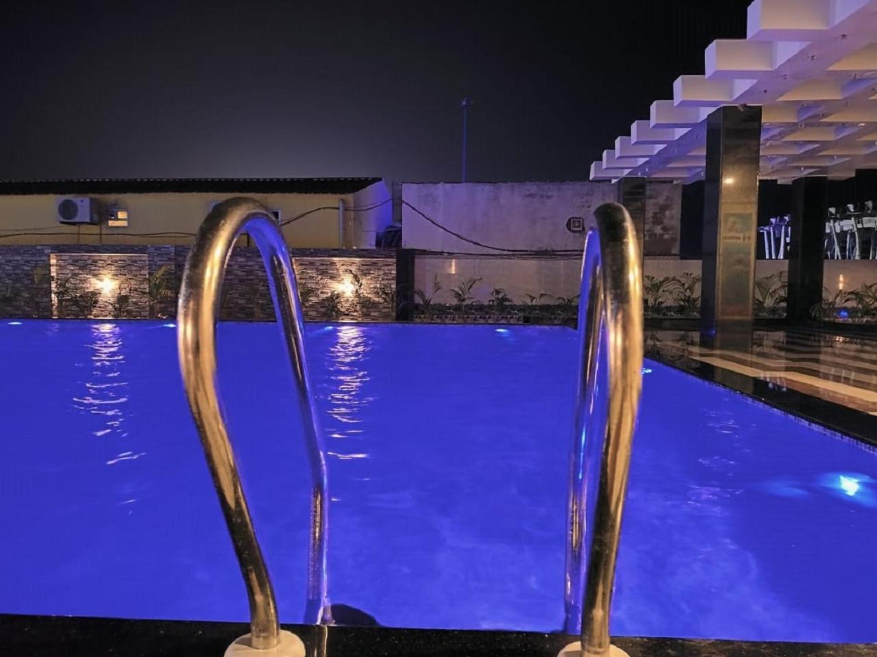 Hotel Hindusthan Inn Mandarmani Ngoại thất bức ảnh